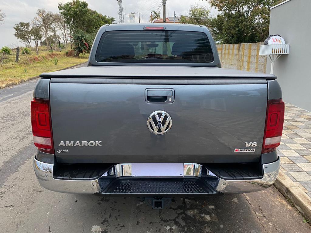 Amarok V6 2021 único dono