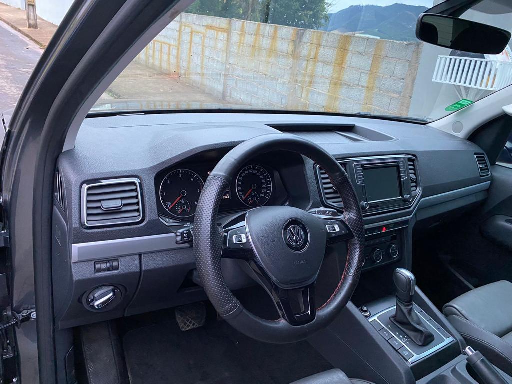 Amarok V6 2021 único dono