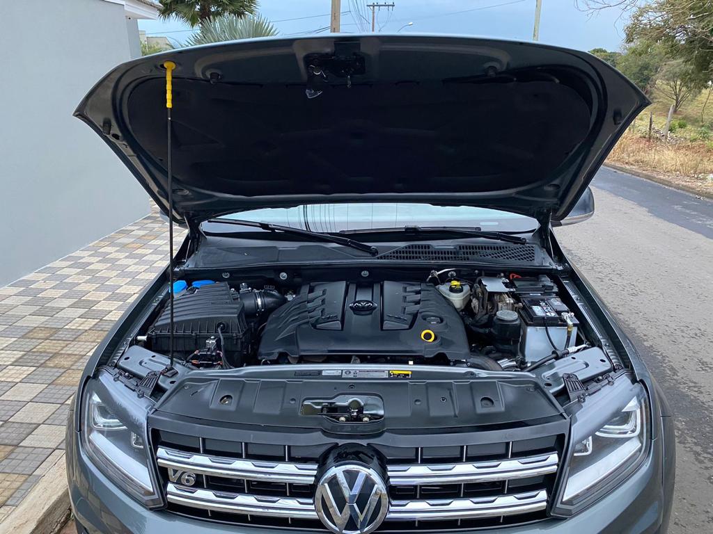 Amarok V6 2021 único dono
