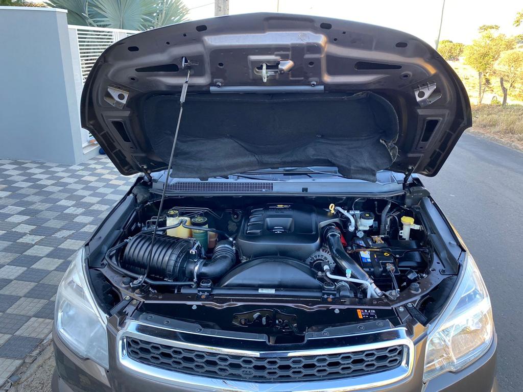 S10 2.8 DIESEL 4X4 2014