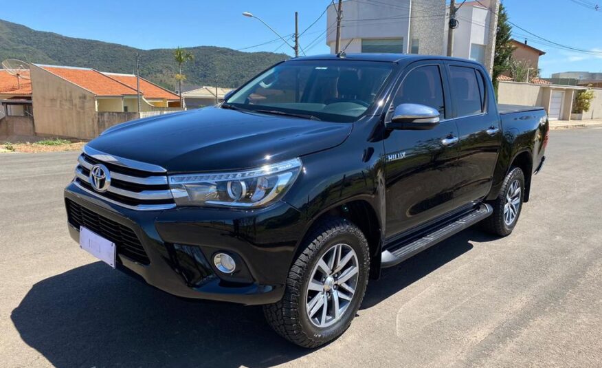 HILUX SRX 2017 DIESEL AUTOMÁTICO