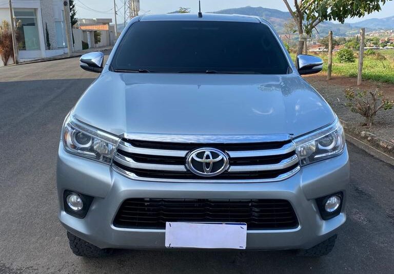 HILUX SRX 2017 DIESEL AUTOMÁTICO