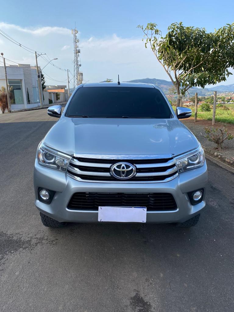 HILUX SRX 2017 DIESEL AUTOMÁTICO